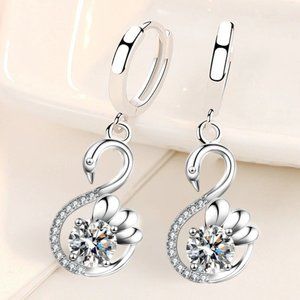 9.25 Sterling Silver Stamped Cutest Swan Earrings